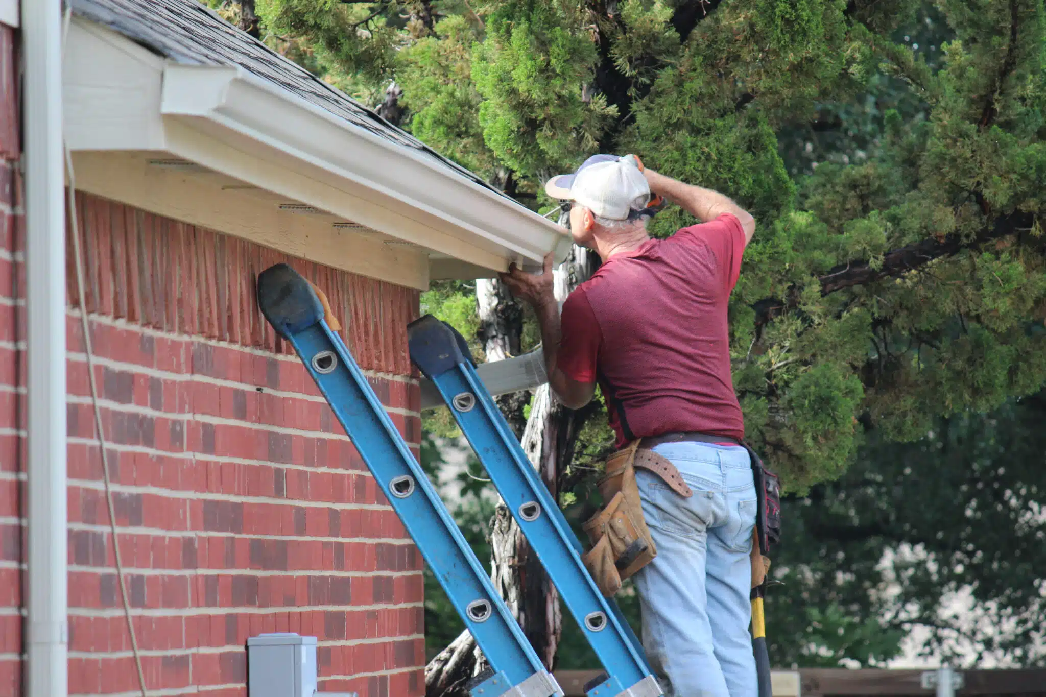 Gutter Repairs in East Hampton, NY